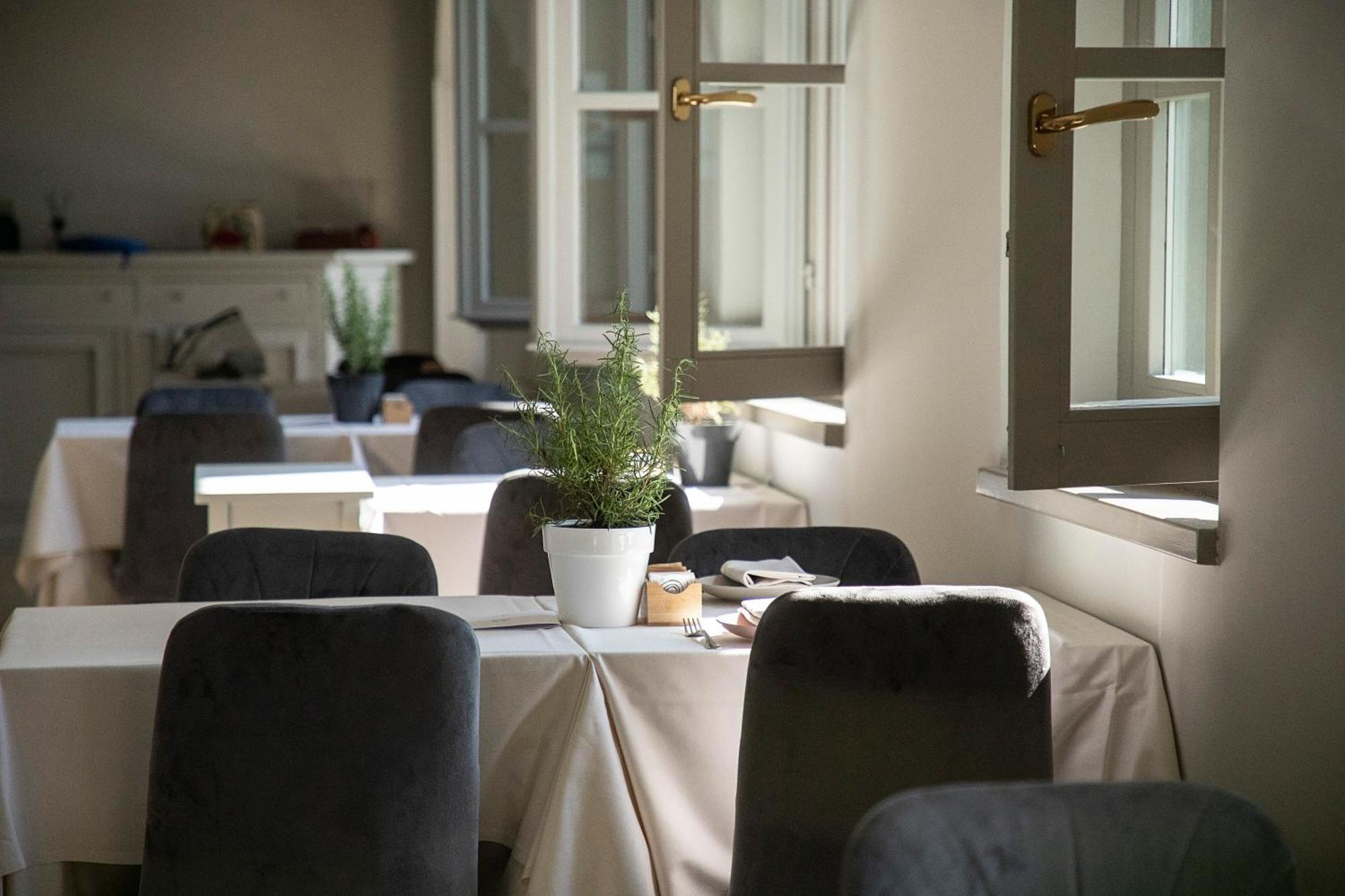 Locanda Agli Amici Cortona Exterior photo
